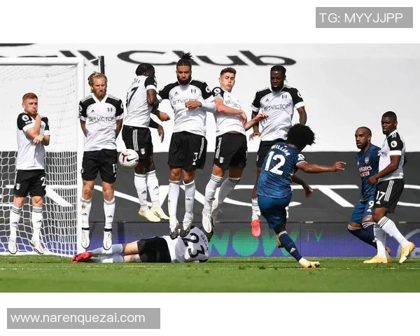 伯恩茅斯与诺里奇城比赛分析及战术对比探讨