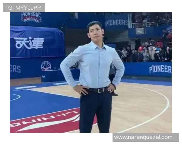 张庆鹏：从篮球场上的拼搏者到商业领域的成功转型者的传奇故事