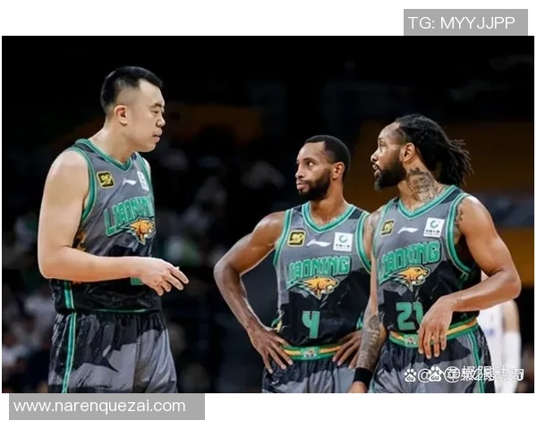 CBA新疆队与山东队精彩对决全场回放分析与精彩瞬间回顾