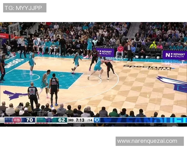 中国男篮与黄蜂精彩对决回放赛场瞬间重温与精彩时刻回顾